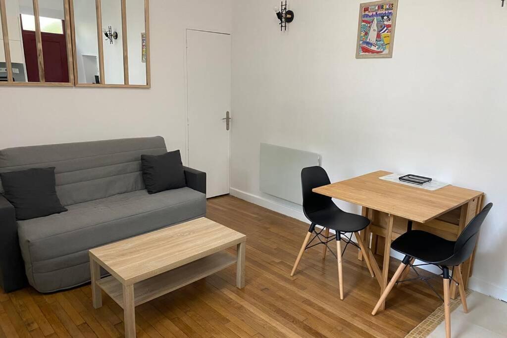 Centre De Apartment *